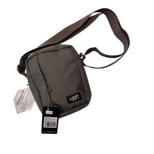 Georgian Khaki Cabinzero Sidekick small shoulder bag